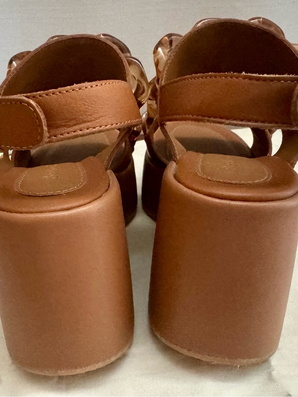 See By Chloe Cognac Platform Sandal with Tortoiseshell Links 6 - Picture 3 of 7